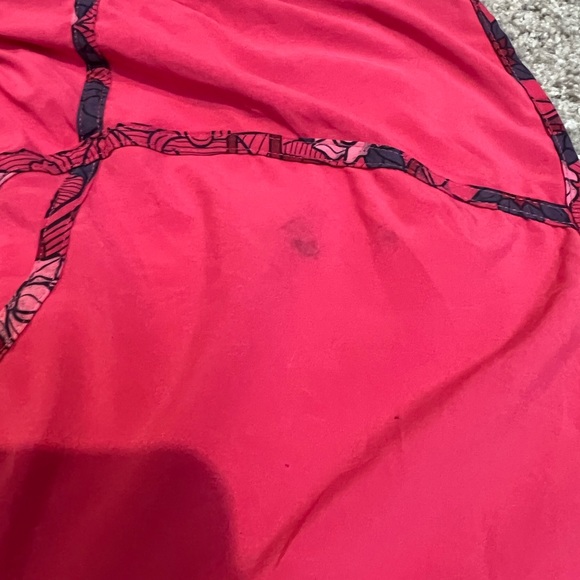 Lululemon Floral Track that Short - Picture 6 of 6